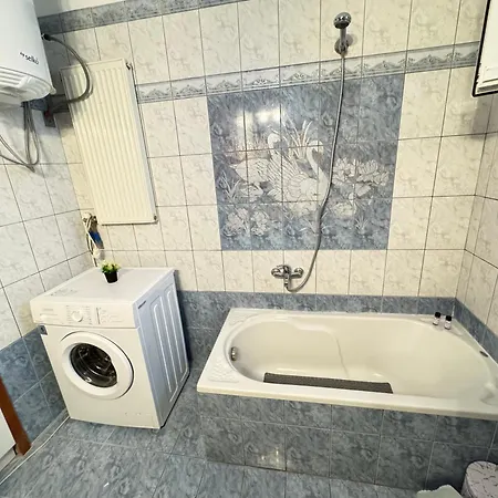 公寓 Dimado Family *